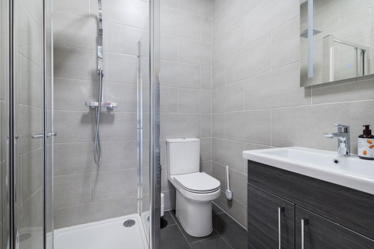 Charming Newly Refurb 2-Bed 2-Bath Whole Apartment Near Hyde Park & Kensington, Prime Paddington Location Zone 1 London Eksteriør bilde