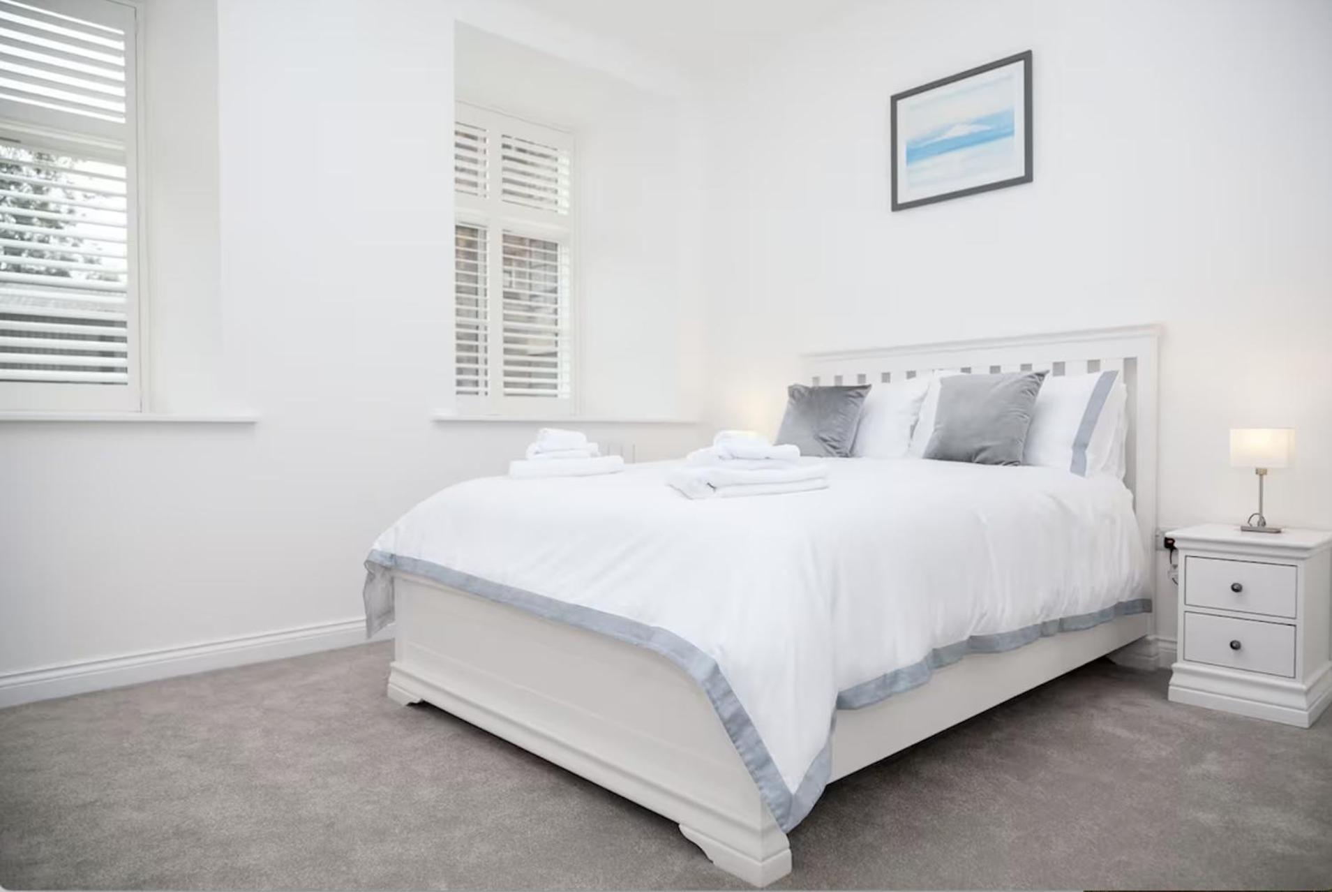 Charming Newly Refurb 2-Bed 2-Bath Whole Apartment Near Hyde Park & Kensington, Prime Paddington Location Zone 1 London Eksteriør bilde